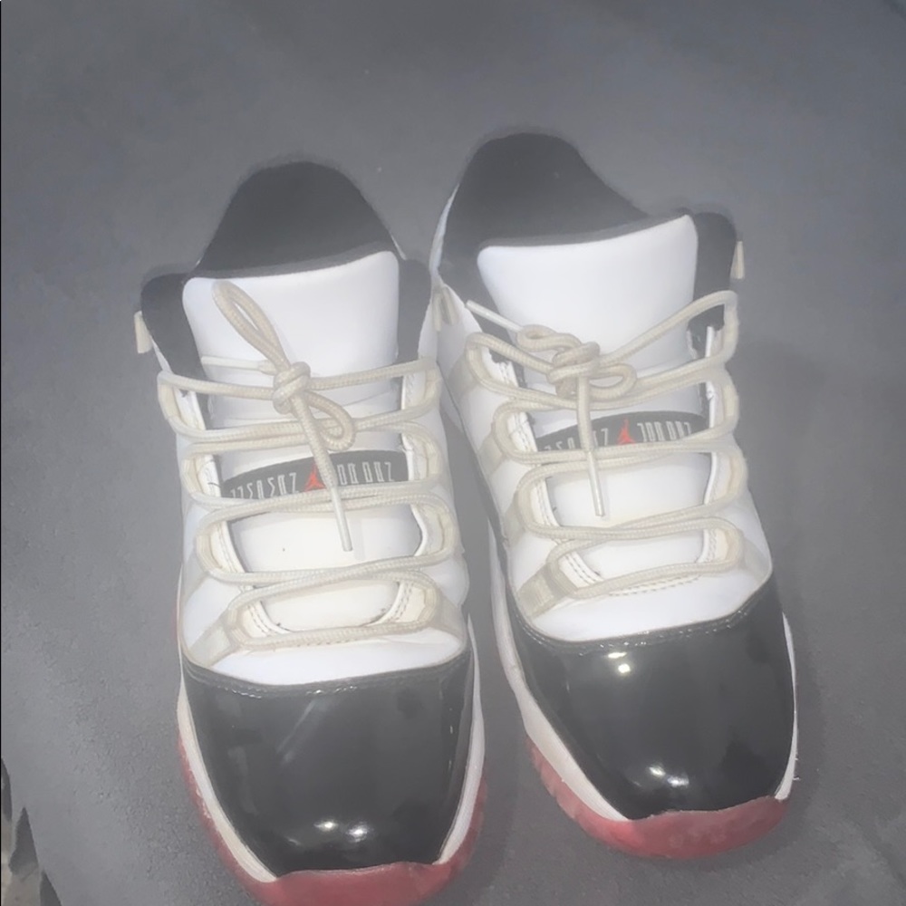Jordan 11s